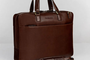 BB TOSCANA Laptop 02 Brown Bear