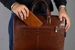 BB TOSCANA Laptop 02 Brown Bear