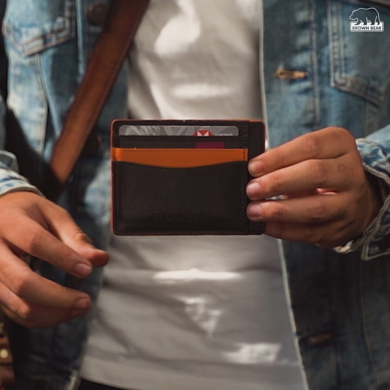 Slim Cardholder – A Fusion of Design and Functionality