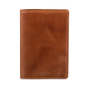 Classic Passport Cover in Genuine Leather - Brown Bear