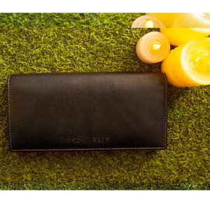 Ladies Wallet with Flap Closure in Genuine Leather - Brown Bear