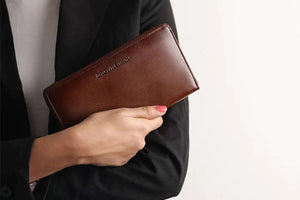 Manhattan Ladies Wallet in Genuine Leather - Brown Bear