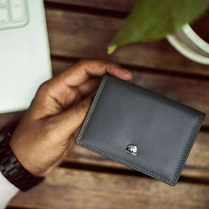 Multi piece Card Holder Wallet with Flap in Genuine Leather - Brown Bear