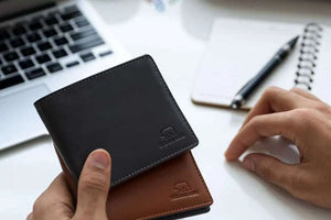 Slim Oxford Men’s Wallet with Contrast Color in Genuine Leather - Brown Bear